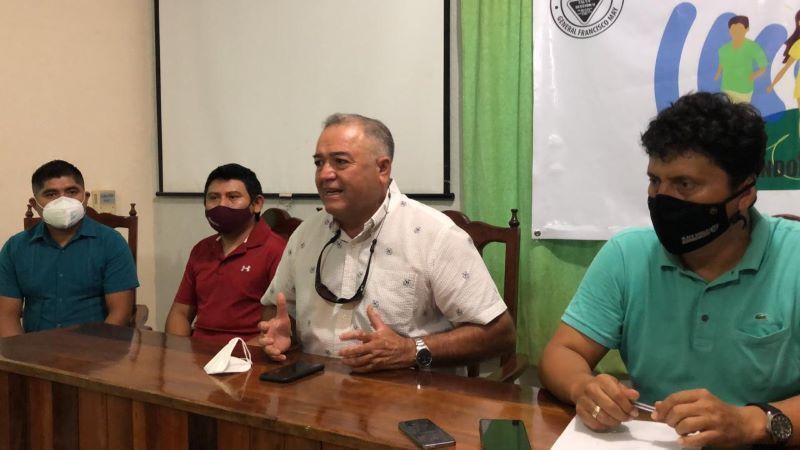 Reconocen taxistas sensibilidad y voluntad política de la XVI legislatura