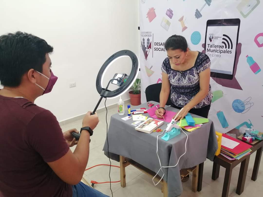 Distancia no ha sido impedimento para que las personas en situación de riesgo que se encuentran aisladas se ocupen y mantengan entretenidas positivamente