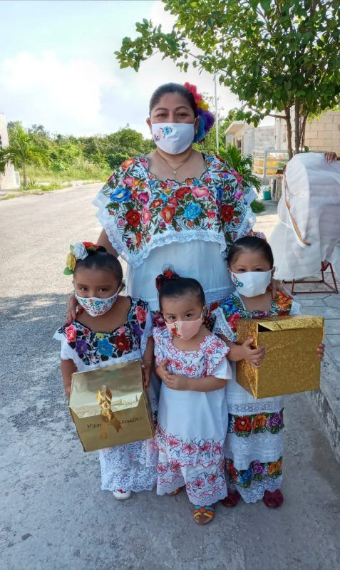 Noble causa inicia con gran participación y donación, niños y niñas ponen el ejemplo
