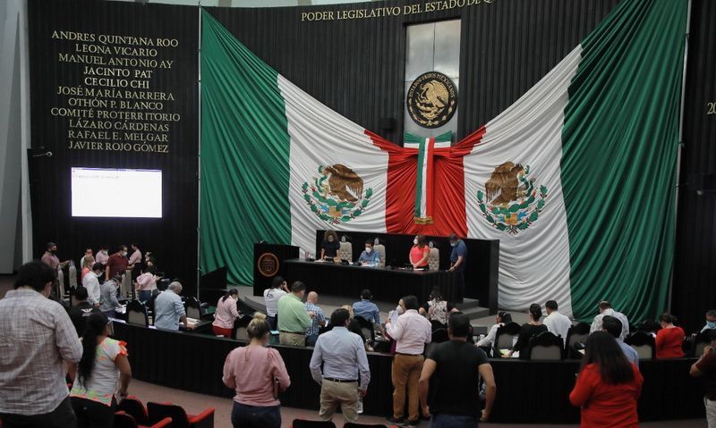 Exhorta Congreso a garantizar abasto de medicamentos para personas con VIH