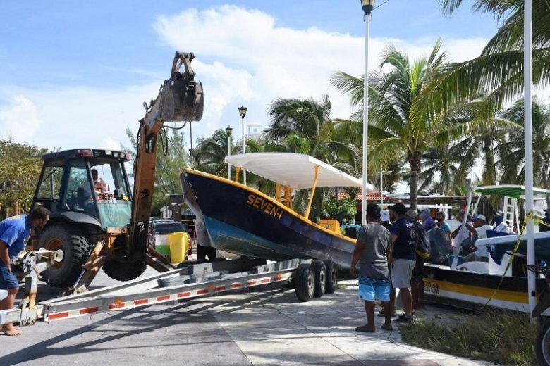 Ordena Laura Fernández evacuar a familias del casco antiguo ante la peligrosidad del huracán “DELTA”