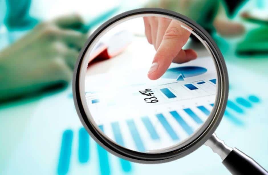 Santo y seña: No le pida a un político honestidad y transparencia.