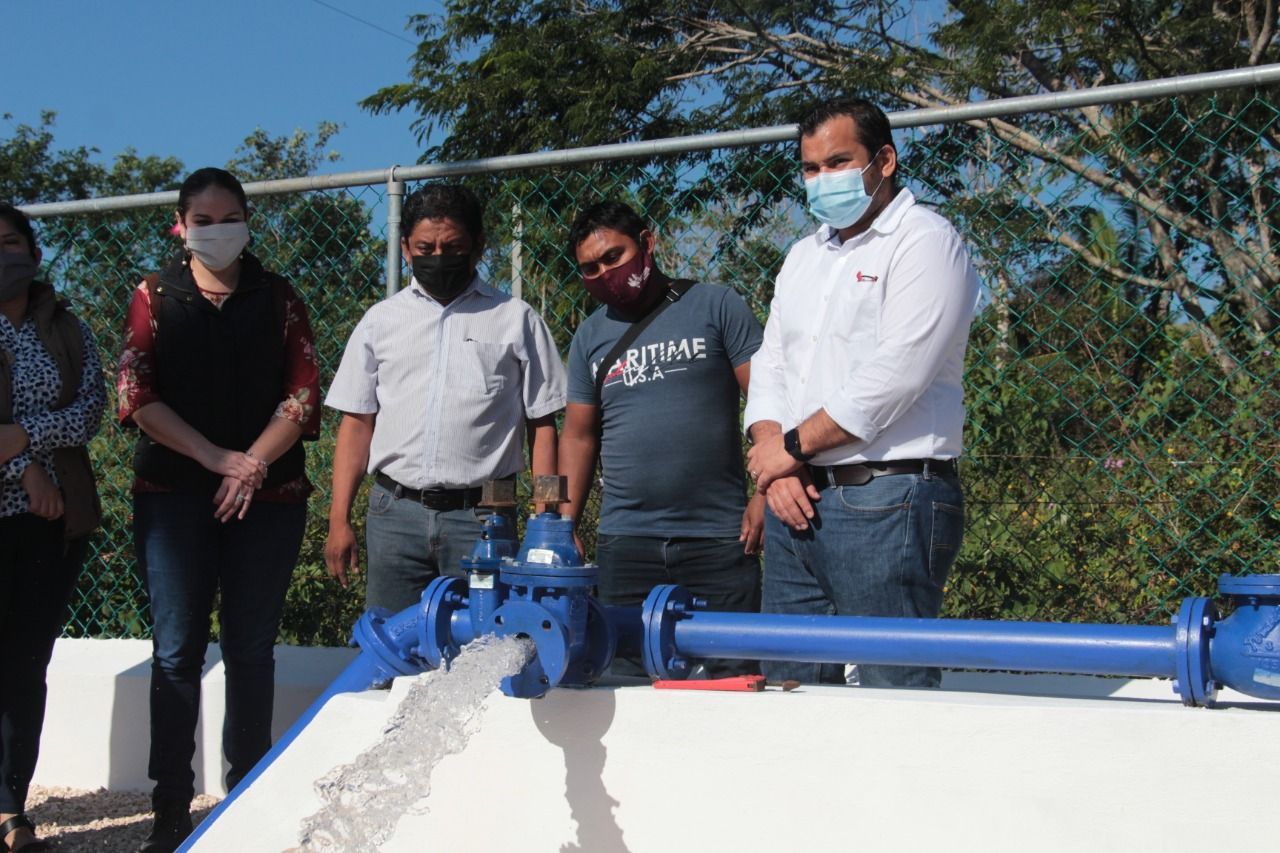 Agua hasta el último rincón de Tepakán
