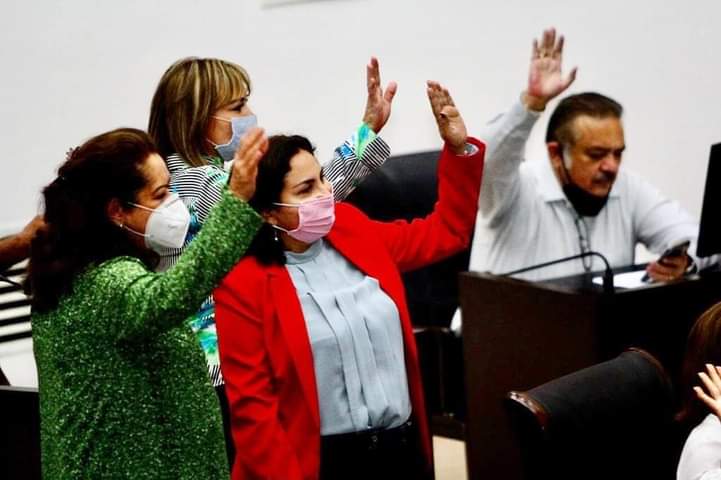 Con una iniciativa más, Mayte Moisés cierra primer período ordinario del tercer año de la LXII legislatura del Estado de Yucatán