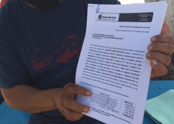 Denuncian a empresa constructora por obra mal ejecutada en el ejido de Othón P. Blanco