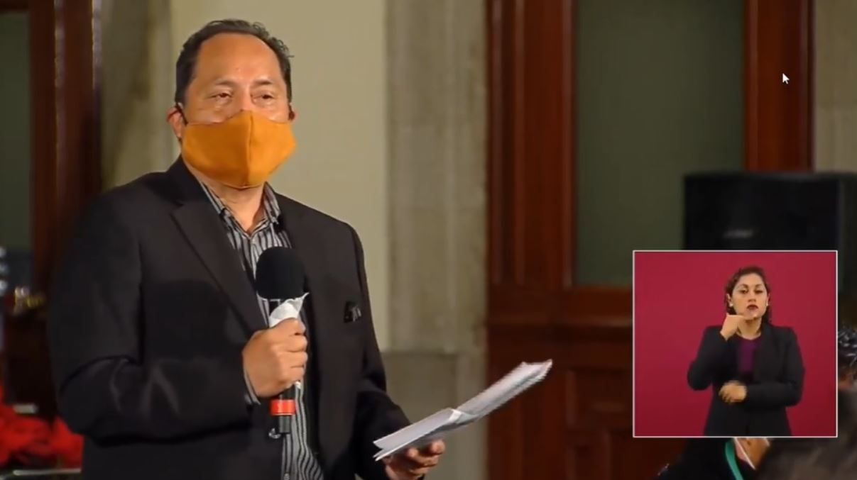 Exhiben a Carlos Joaquín frente AMLO; piden intervención por asignación de contratos millonarios a “El Venezolano”
