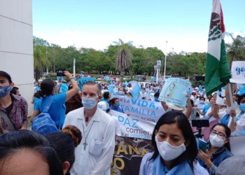 Dicen: “Sí a la vida”; protestan asociaciones religiosas contra el aborto en Chetumal