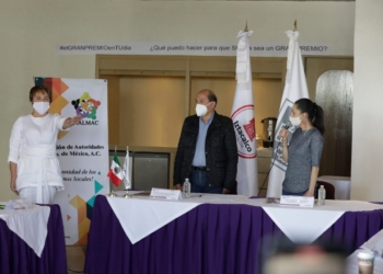 Distinguen a Laura Beristain con la presidencia de AALMAC que reúne a 800 municipios de México