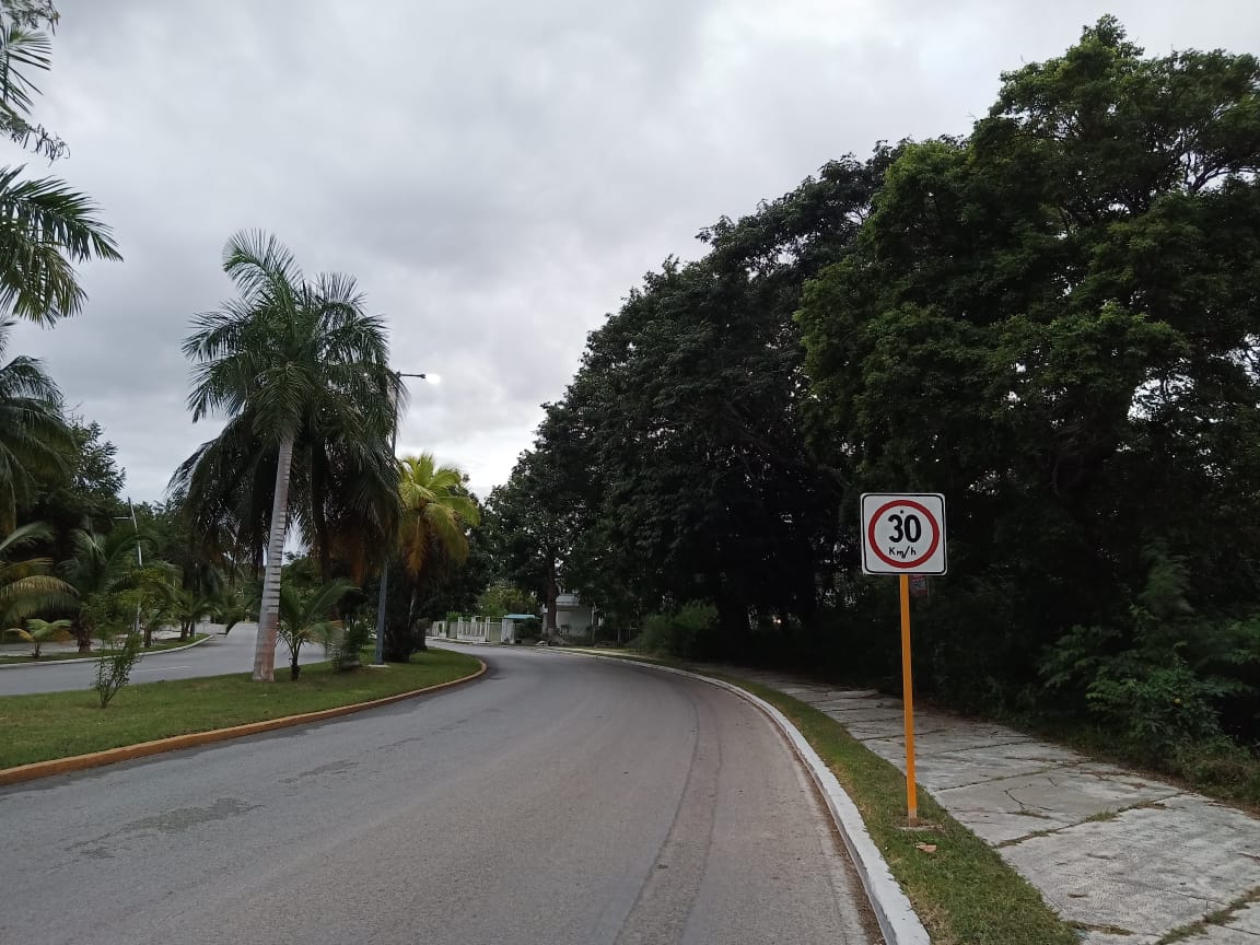 Por el programa “Yo protejo al deportista”, tránsito regula la velocidad en el bulevar bahía a 30 km/h