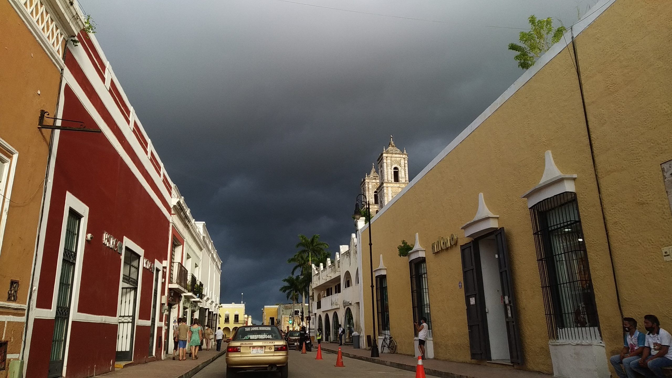 Lluvia desde hoy por vaguada, seguido de descenso en la temperatura mañana