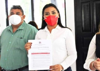 Paoly Perera, va fuerte por la Presidencia Municipal de FCP; solicita licencia