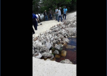 Continúa en mal estado caminos y puentes en la zona limítrofe con Campeche