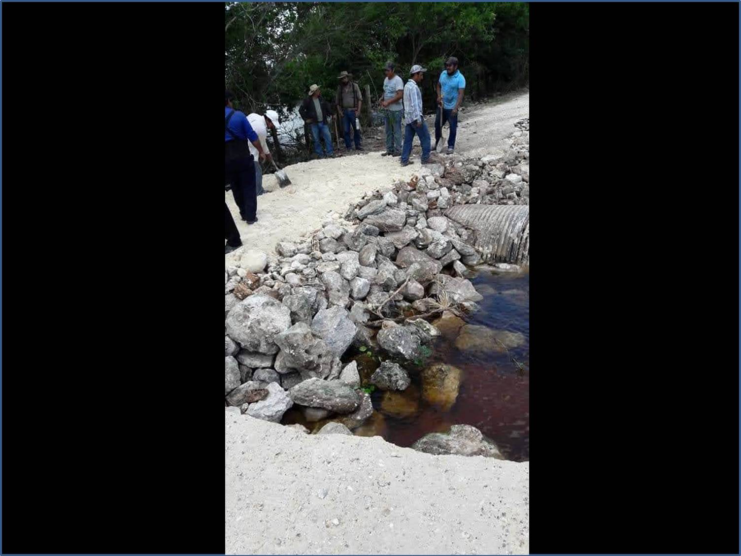 Continúa en mal estado caminos y puentes en la zona limítrofe con Campeche
