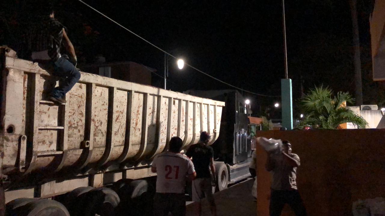De manera sorpresiva este fin de semana, llegaron 25 mil despensas del DIF Quintana Roo a FCP