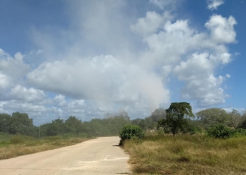 Molestia contra una empresa constructora, genera mucho polvo que termina en los hogares cercanos