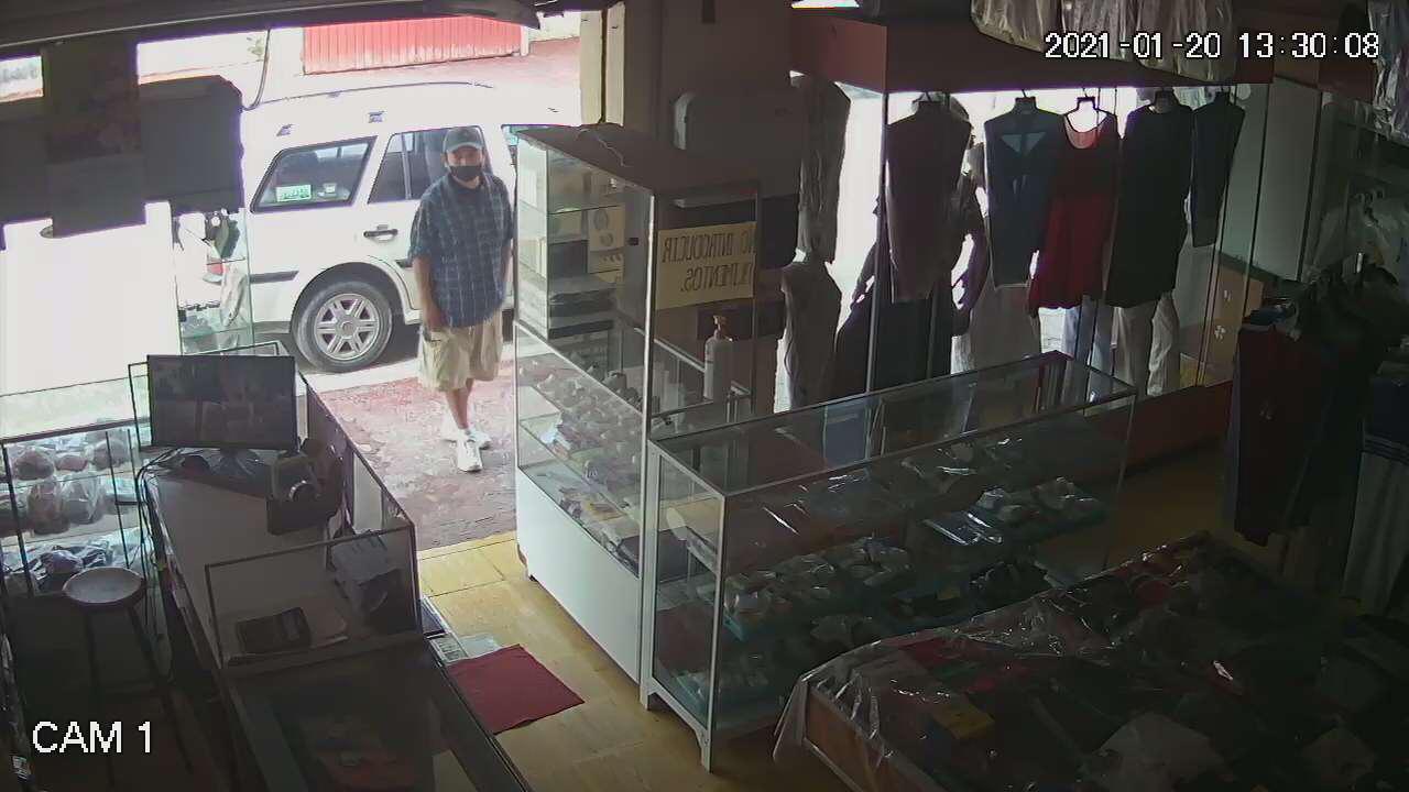 Ladron captado en videograbación, si lo identifica denuncielo
