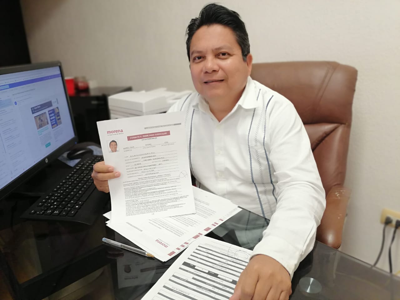 Ex panista Mario Rivero se inscribe como aspirante a Presidente Municipal de OPB por MORENA
