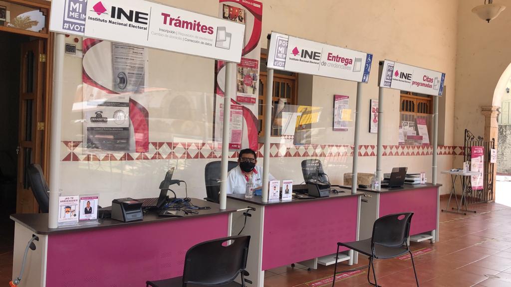 INE a través de su módulo itinerante invita a los ciudadanos que tramitaron su credencial para votar