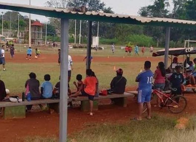 Promotores inconscientes continúan realizando torneos deportivos