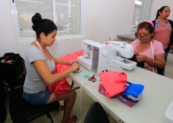Solidaridad protege a las mujeres con Sistema de Contención Virtual: Laura Beristain