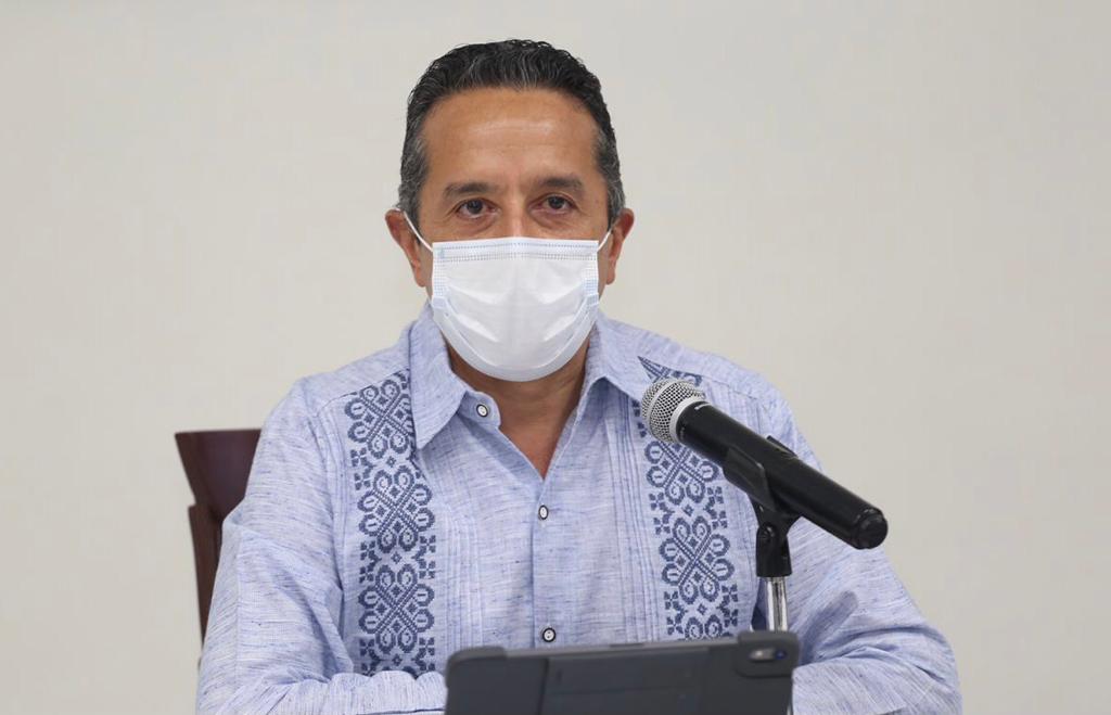 La lucha contra la corrupción de Carlos Joaquín, vil mentira