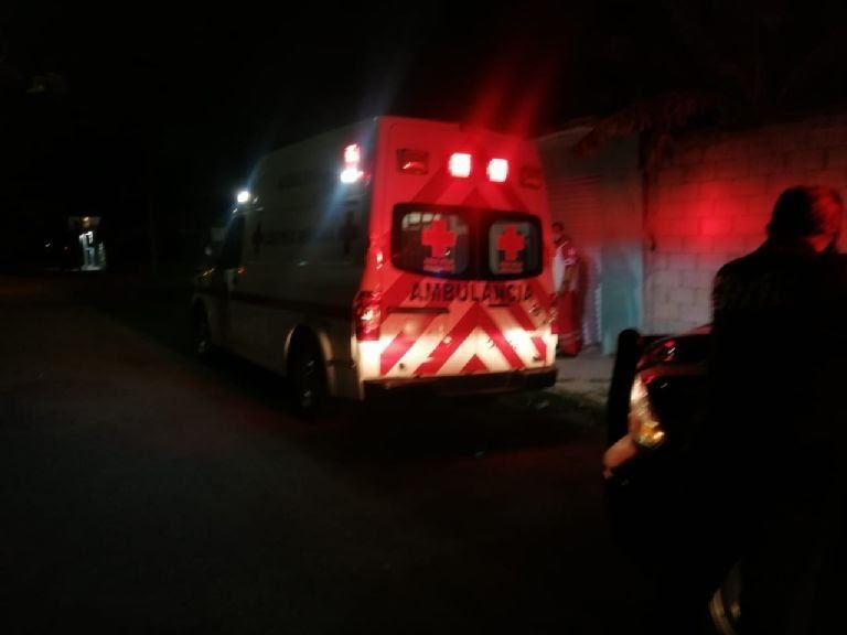 Hieren a hombre en el cuello con arma blanca