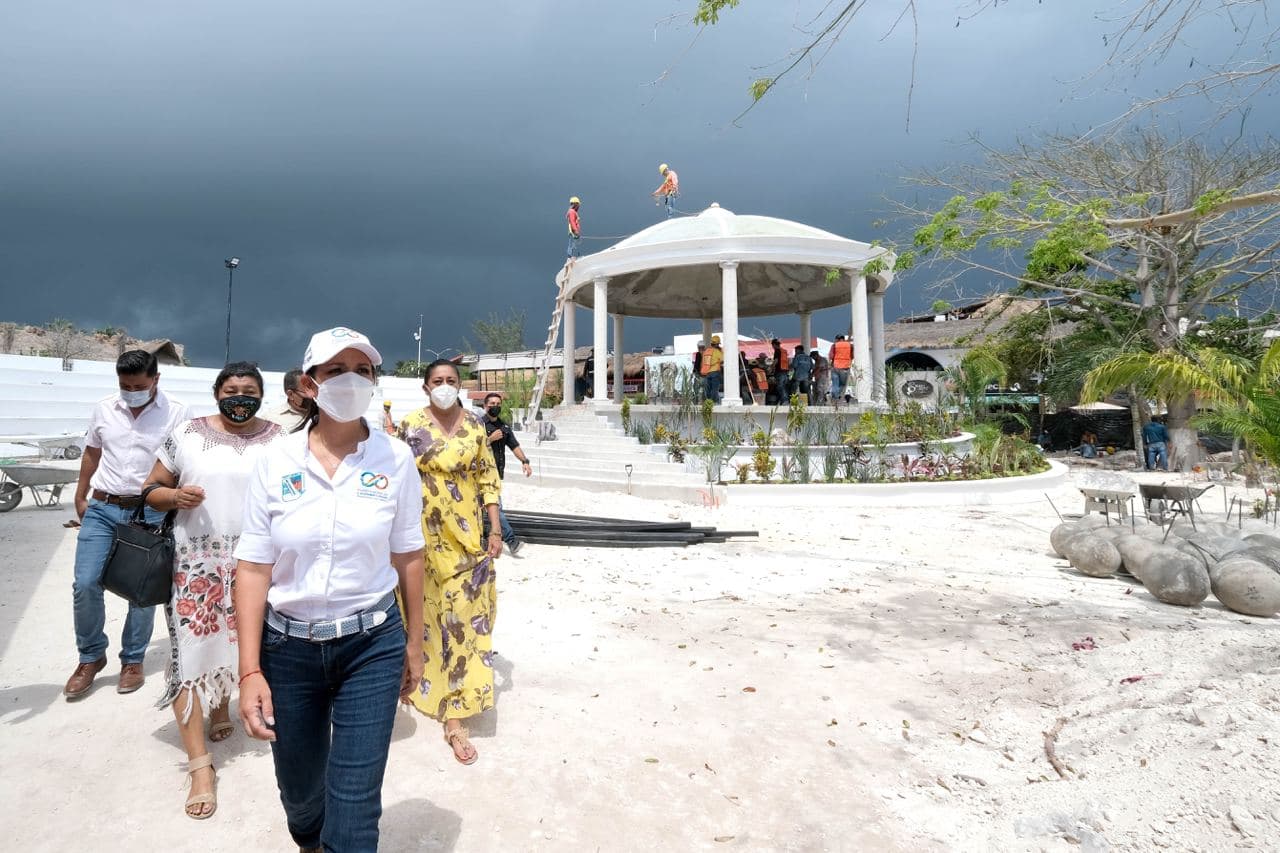 Homenajean a Pioneros de Puerto Morelos
