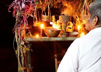 Por promover el Hanal Pixán, dan un reconocimiento a Alltournative