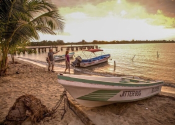 Belice permitirá la entrada a los turistas que estén vacunados contra la covid-19