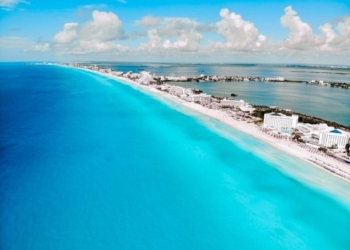 Cerca de 270 hoteles en Cancún y Riviera Maya continúan cerrados parcialmente