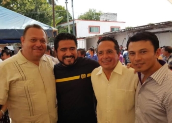 “Dobla las manos” Leobardo Rojas, dirigente del PRD en Quintana Roo; se postra a los pies del Gobernador