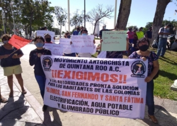 Integrantes de Antorcha Campesina se manifiestan de nuevo en Chetumal