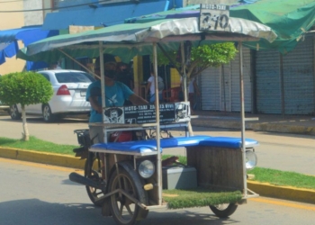 Mototaxistas aseguraron que es urgente un incremento de hasta un peso en la tarifa del pasaje