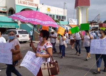 Protestan los locatarios de los mercados de Chetumal