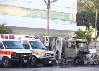 Daños a ambulancias incendiadas en Cancún superarían los dos millones de pesos