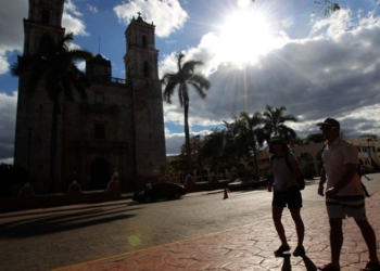 Construirán en Valladolid planta eléctrica para Quintana Roo: Gobernador