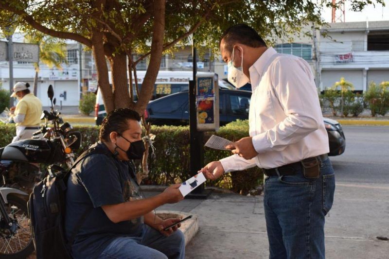 Realiza Eloy Peniche campaña cercana a la gente