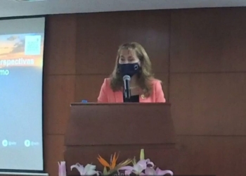 Gloria Guevara insisten que debemos aprender a coexistir con la covid-19