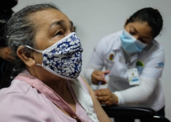 Módulos de vacunación en Cancún estarán abiertos hasta el domingo
