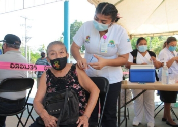 Inicia segunda fase de vacunación en Zona Maya morelense