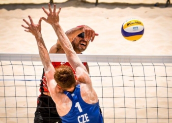 Parejas mexicanas no superan primera ronda de torneo mundial de volibol de playa
