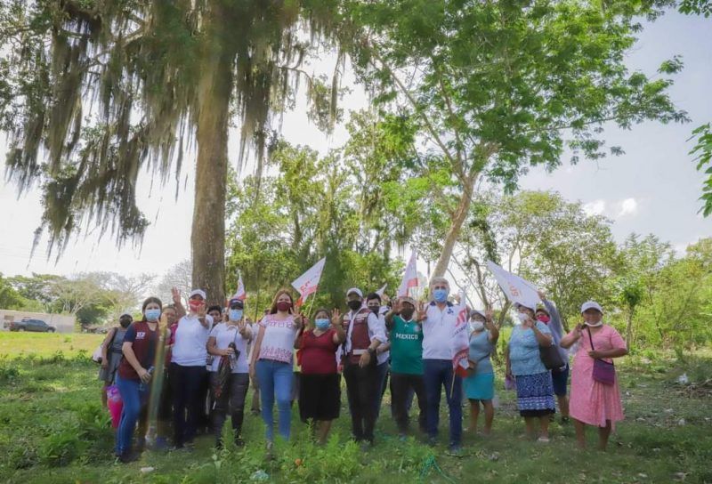 Anahí González ofrece ayudar para gestionar recursos para el campo