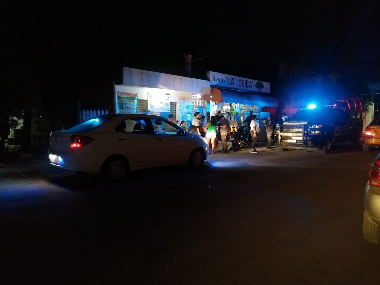 Asaltan tienda en la colonia del Bosque