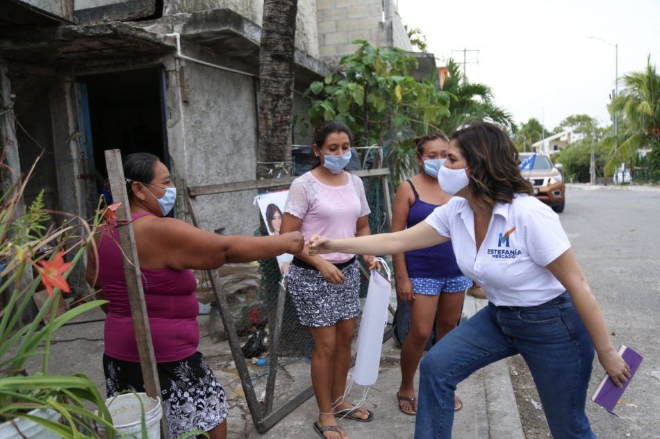 Estefanía Mercado ofrece soluciones al desempleo en Quintana Roo.