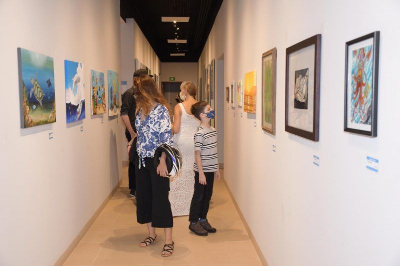 Exposición Colectiva Arte Visual Flora y Fauna Cozumeleña reúne talento de 42 artistas de la isla