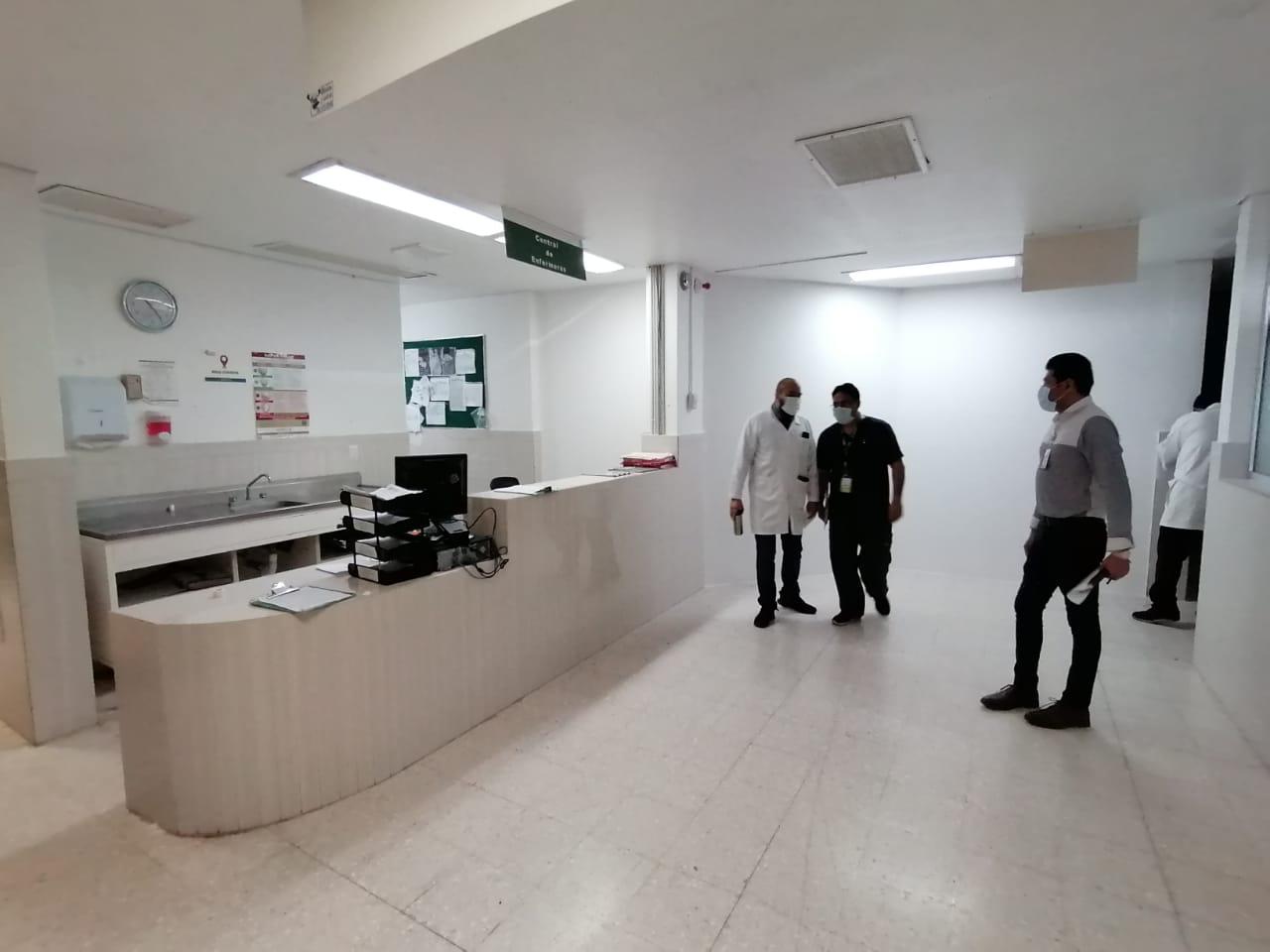 Favoritismo del Director del IMSS Chetumal Alejandro Corral, vacuna ANTICOVID solo a allegados