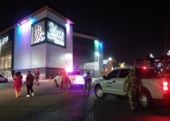 Más de 12 horas duró operativo en zona hotelera de Cancún por reporte de explosivo en auto
