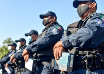 Entregan 35 cámaras corporales a Policías municipales en Tulum