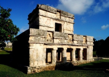 Cierran zona arqueológica de Tulum por reporte de personal con COVID-19