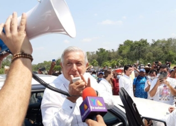 Protestas ciudadanas enmarcan gira presidencial por Quintana Roo